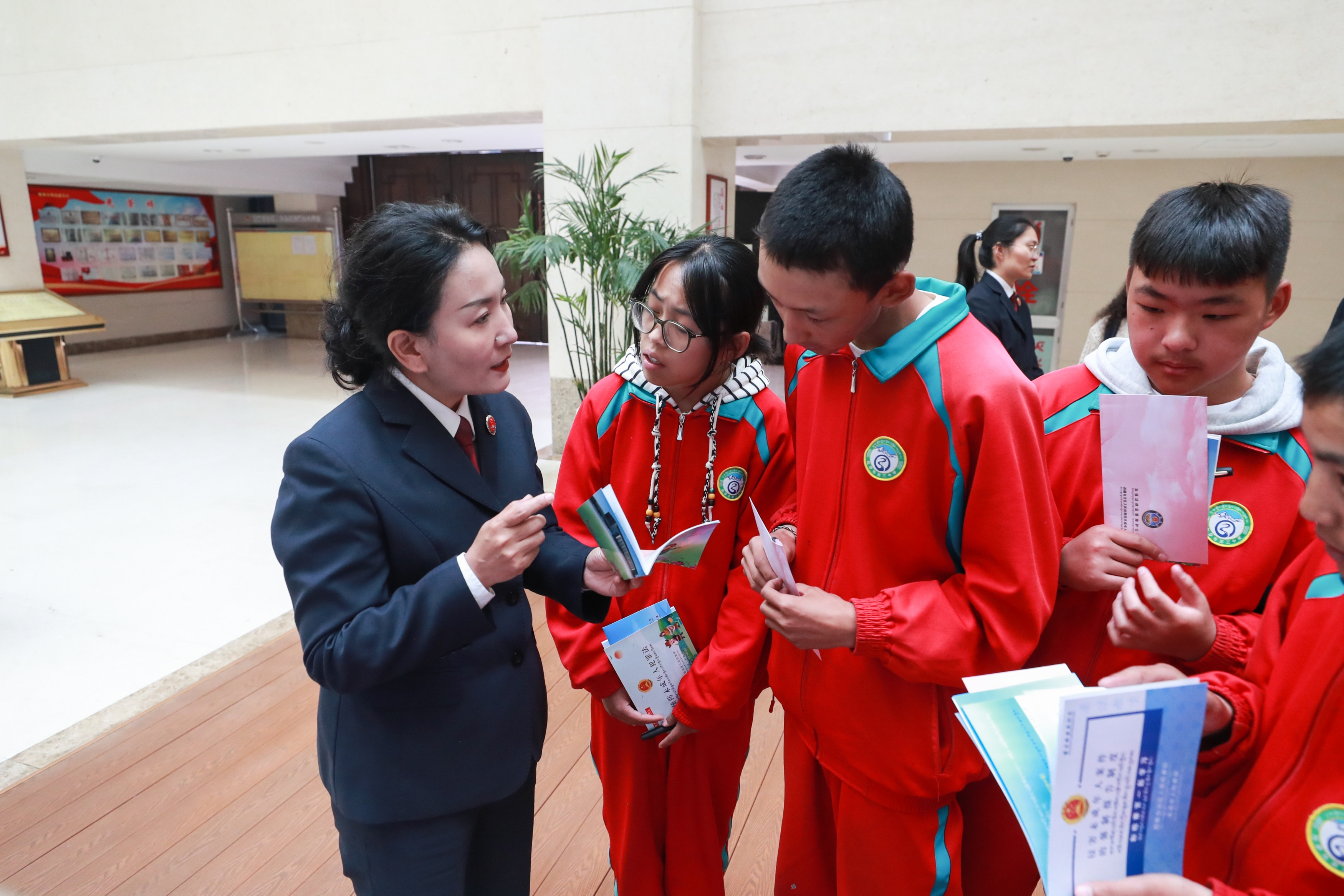 AT2I6436_副本.jpg