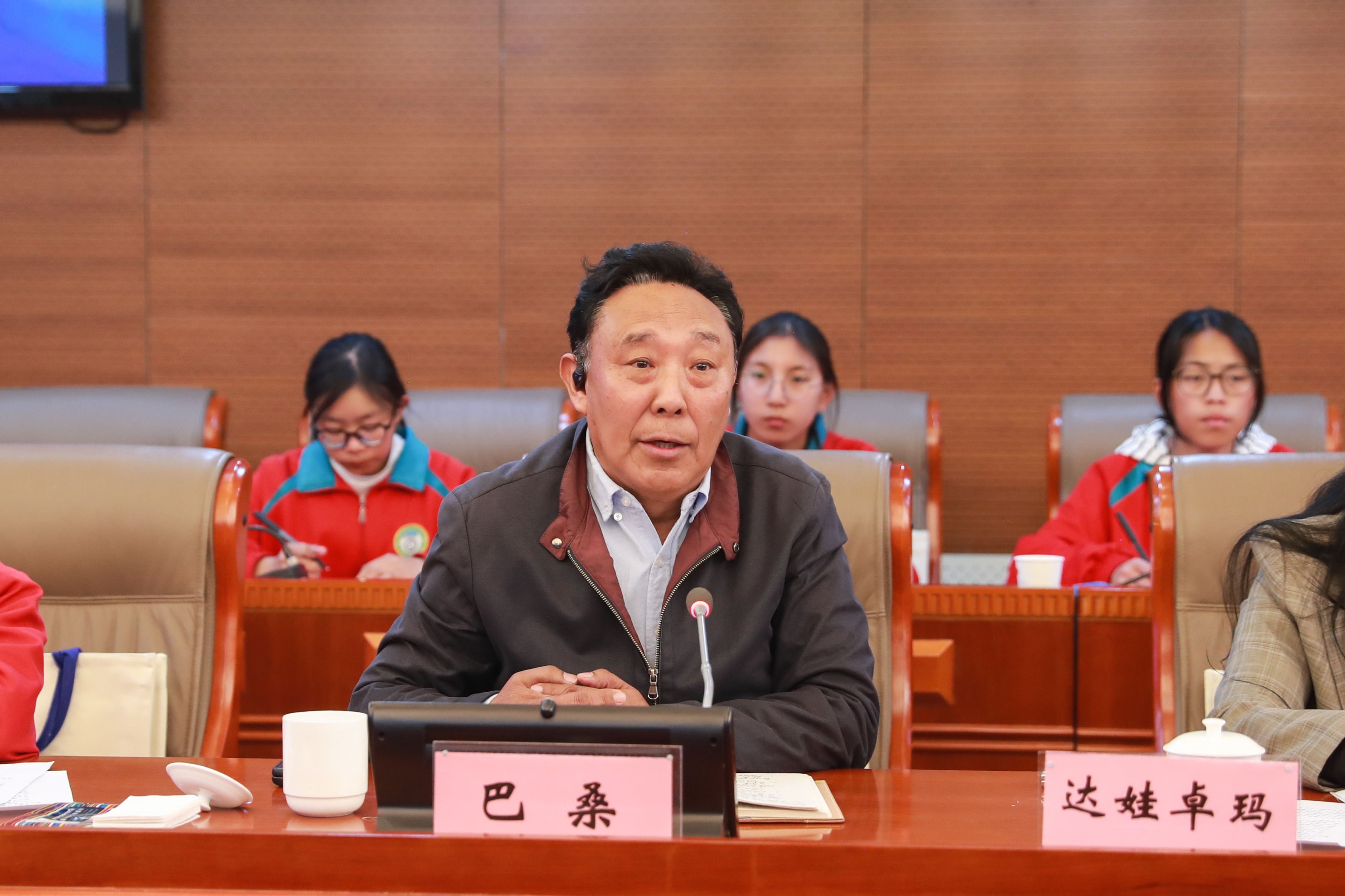 AT2I6872_副本.jpg